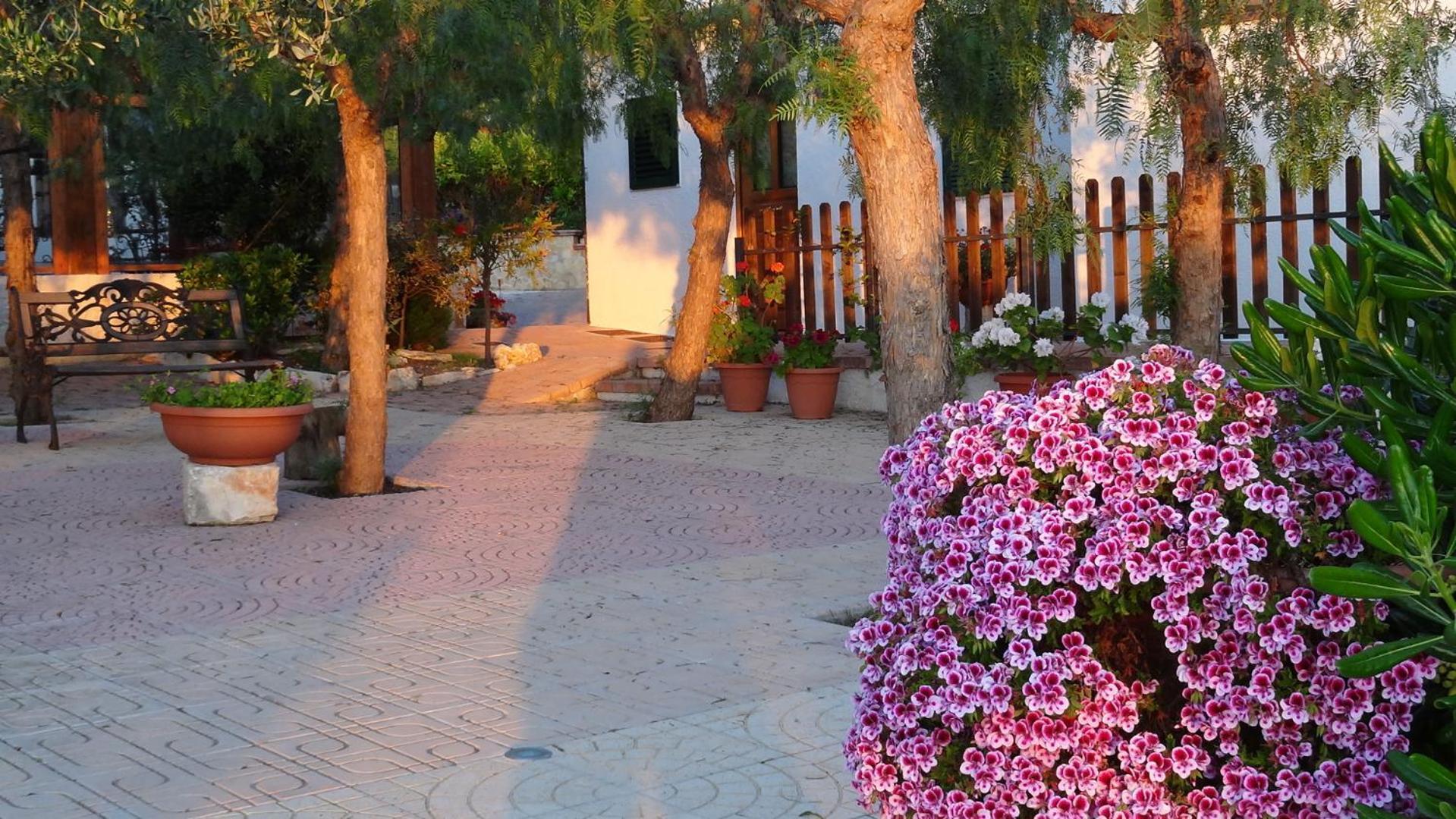 Bed And Breakfast La Casetta Monopoli Eksteriør bilde